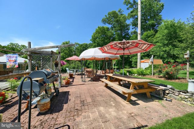 4350 OLD ORCHARD RD, York, PA 17402