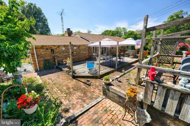 4350 OLD ORCHARD RD, York, PA 17402