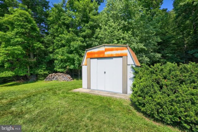 4350 OLD ORCHARD RD, York, PA 17402