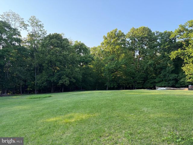 4350 OLD ORCHARD RD, York, PA 17402