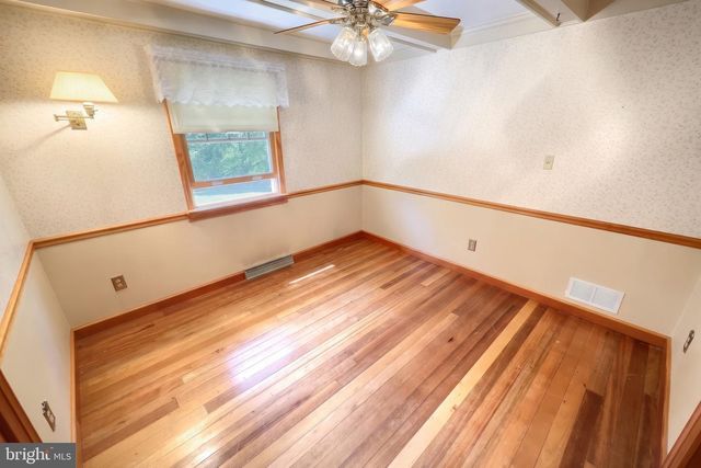 4350 OLD ORCHARD RD, York, PA 17402