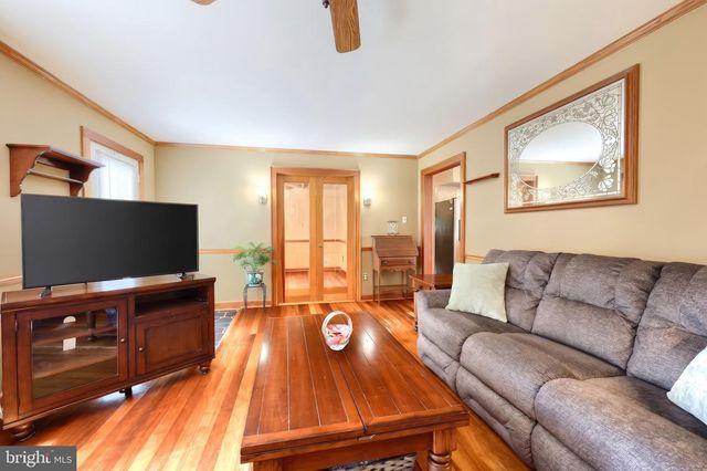 4350 OLD ORCHARD RD, York, PA 17402