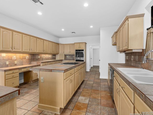 29011 Angel Fire, Boerne, TX 78015