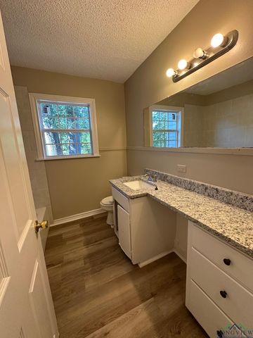 1329 Dale, Longview, TX 75601