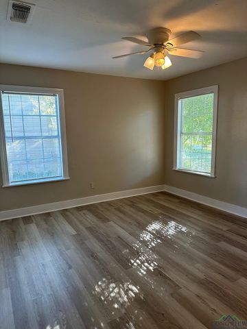 1329 Dale, Longview, TX 75601