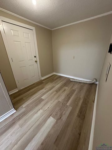 1329 Dale, Longview, TX 75601