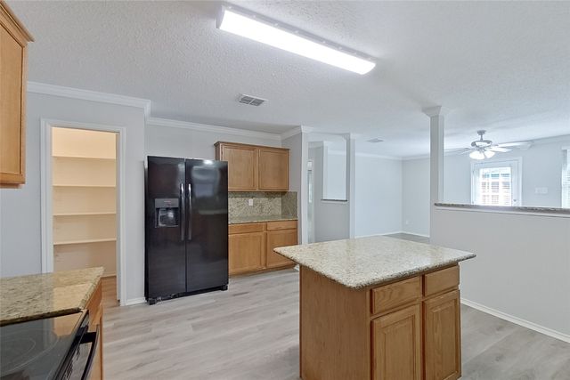 3608 Clydesdale Drive, Denton, TX 76210