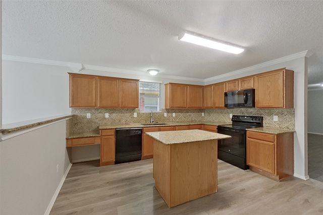 3608 Clydesdale Drive, Denton, TX 76210