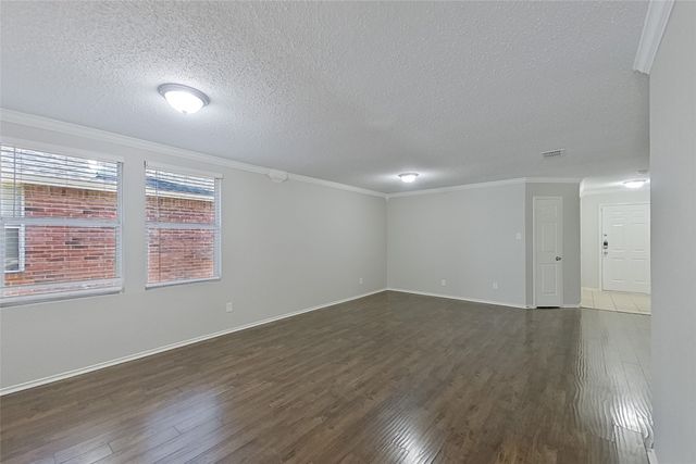 3608 Clydesdale Drive, Denton, TX 76210