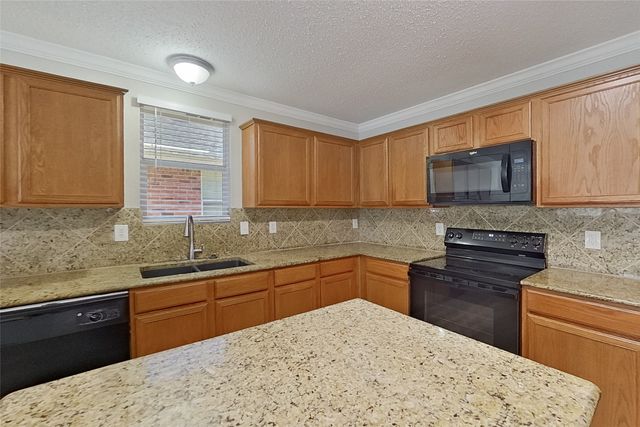 3608 Clydesdale Drive, Denton, TX 76210