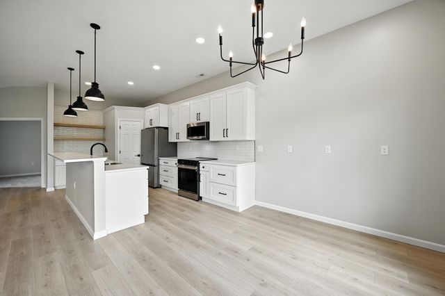 2316 Paragon Mill Drive, 303, Burlington, KY 41005