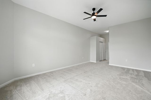 2316 Paragon Mill Drive, 303, Burlington, KY 41005