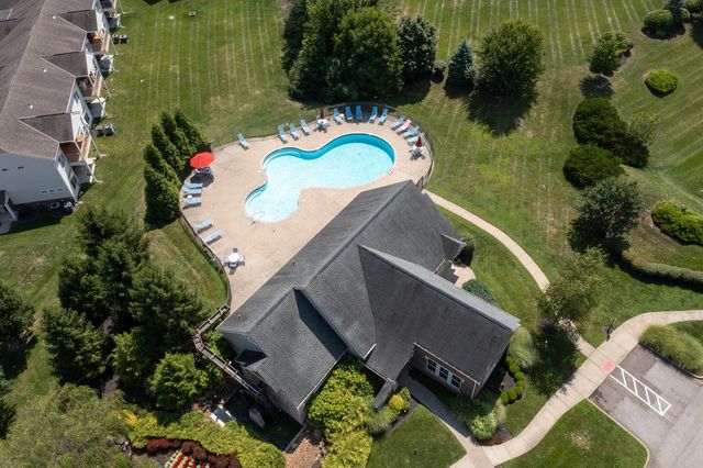 2316 Paragon Mill Drive, 303, Burlington, KY 41005