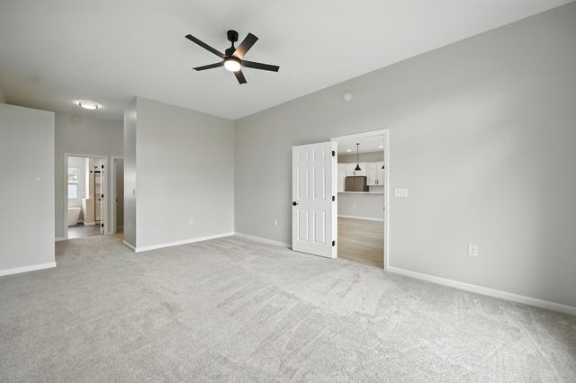 2316 Paragon Mill Drive, 303, Burlington, KY 41005