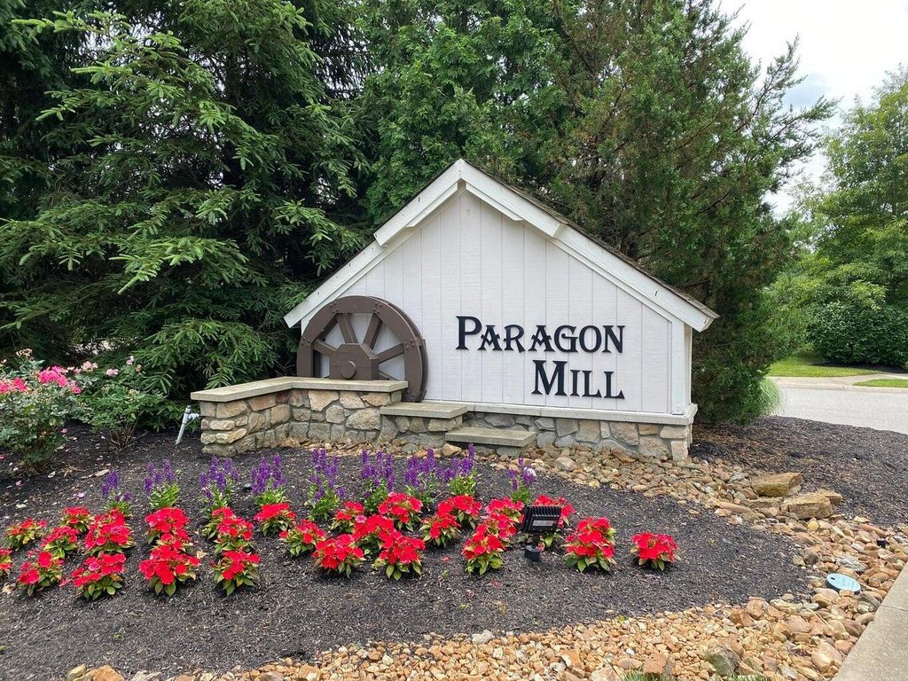 2316 Paragon Mill Drive, 303, Burlington, KY 41005