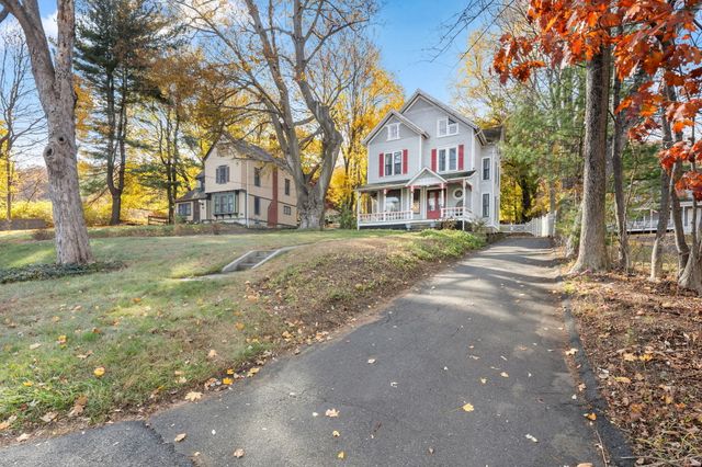 9 Mountainville Road, Danbury, CT 06810