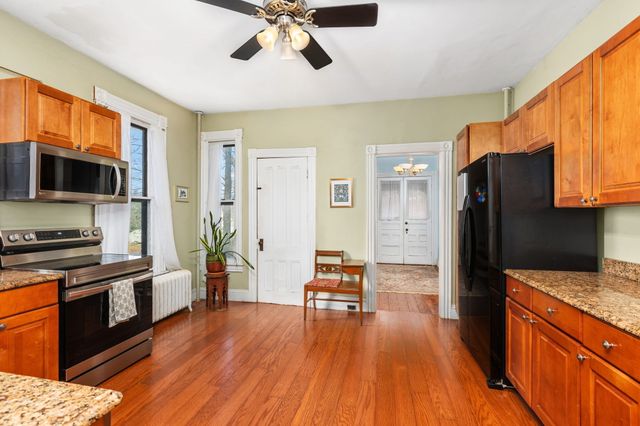 9 Mountainville Road, Danbury, CT 06810