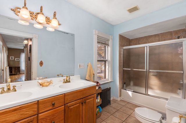 9 Mountainville Road, Danbury, CT 06810