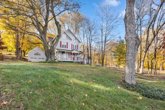 9 Mountainville Road, Danbury, CT 06810