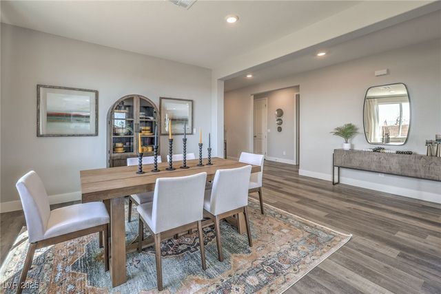 1512 Kaylis Cove Place 20, North Las Vegas, NV 89084