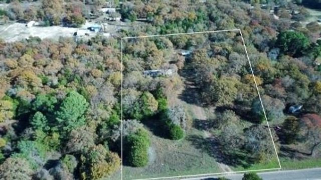 154 County Road 1171, Fairfield, TX 75840