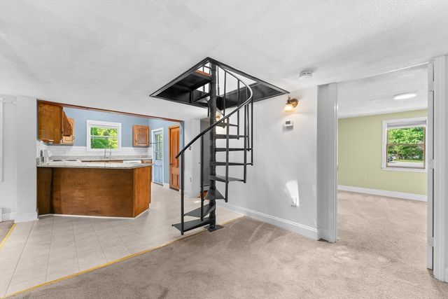 313 E Water St, Rockland, MA 02370