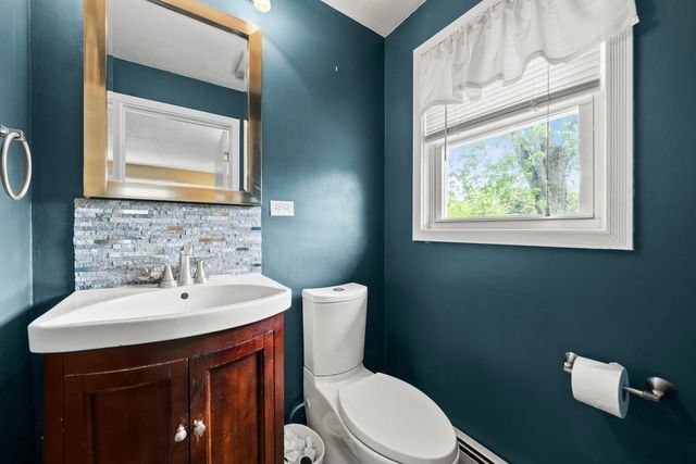6 Antrim Rd, Peabody, MA 01960