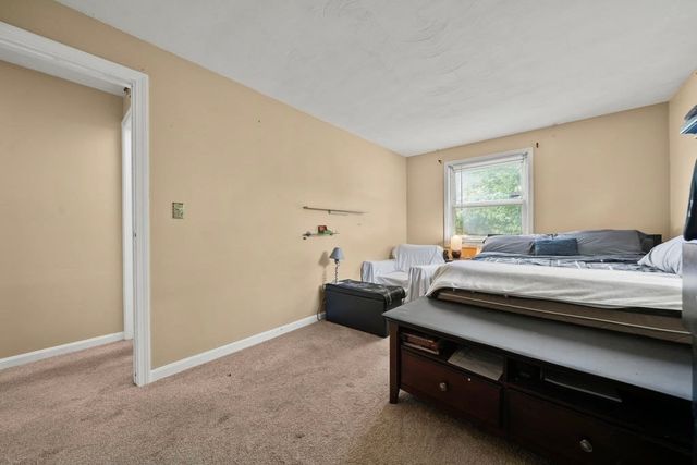 6 Antrim Rd, Peabody, MA 01960