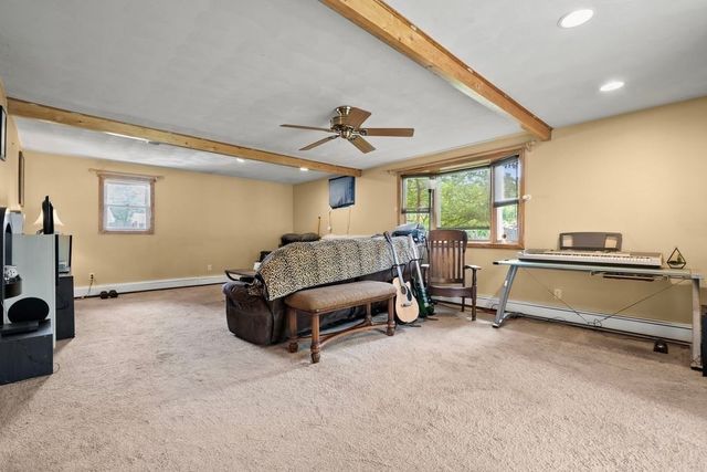 6 Antrim Rd, Peabody, MA 01960