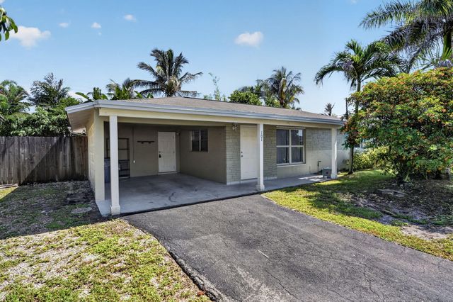 101 E Beverly Road E, Jupiter, FL 33469