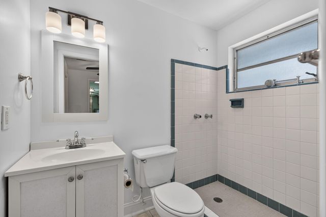 101 E Beverly Road E, Jupiter, FL 33469