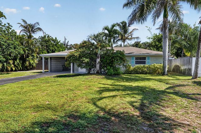 101 E Beverly Road E, Jupiter, FL 33469