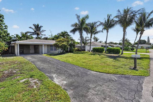 101 E Beverly Road E, Jupiter, FL 33469