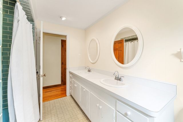 43 Cedar Acres Rd, Marshfield, MA 02050