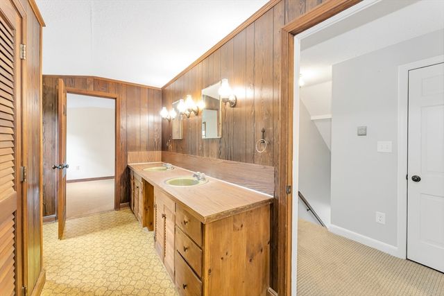 43 Cedar Acres Rd, Marshfield, MA 02050