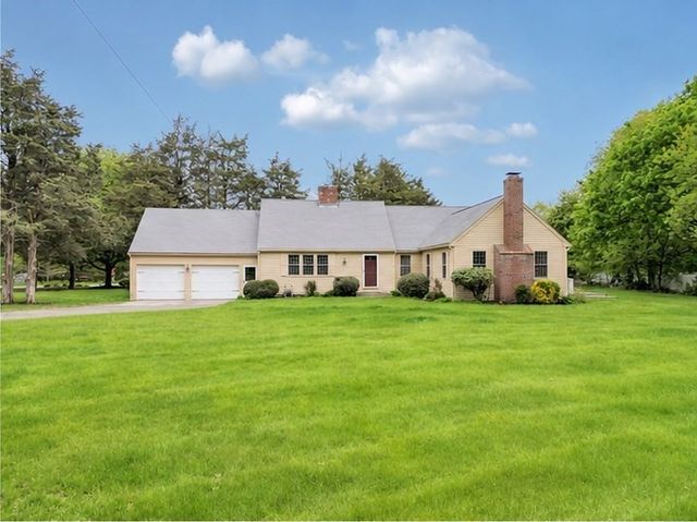 43 Cedar Acres Rd, Marshfield, MA 02050