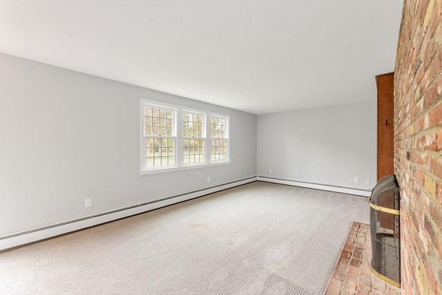 43 Cedar Acres Rd, Marshfield, MA 02050