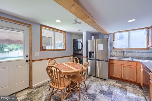 153 S WOLF ST, Manheim, PA 17545