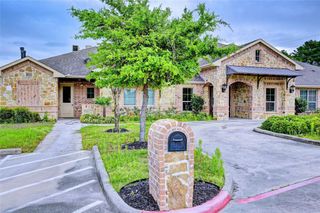 18111 Timber Forest Drive 16, Humble, TX 77346