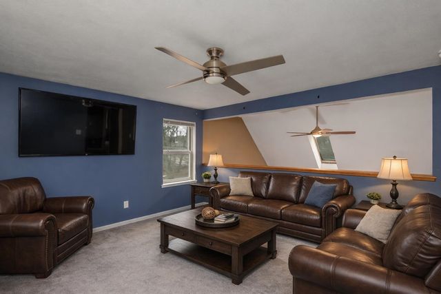 8 Linebrook Road, Atkinson, NH 03811