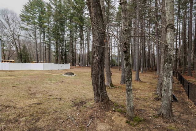 8 Linebrook Road, Atkinson, NH 03811