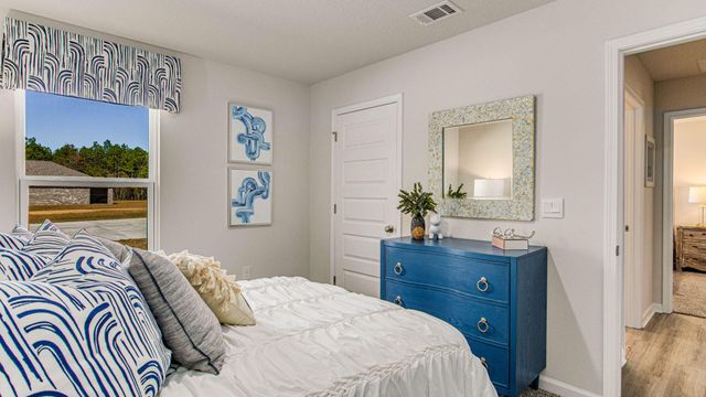 3082 Heritage Plantation Boulevard, Laurel Hill, FL 32567