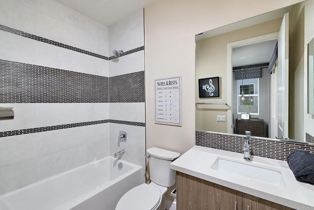 2145 Paseo Levanten, Chula Vista, CA 91913