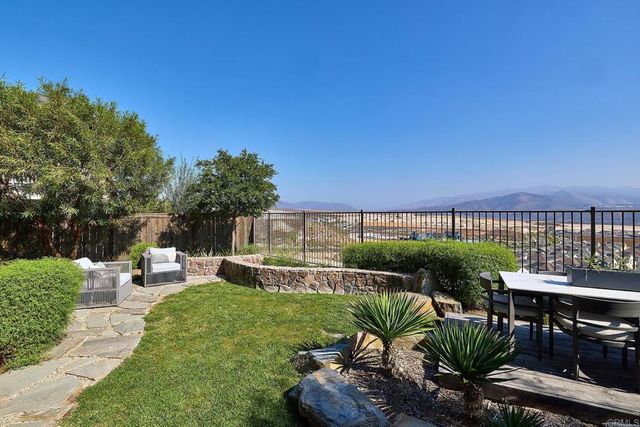 2145 Paseo Levanten, Chula Vista, CA 91913