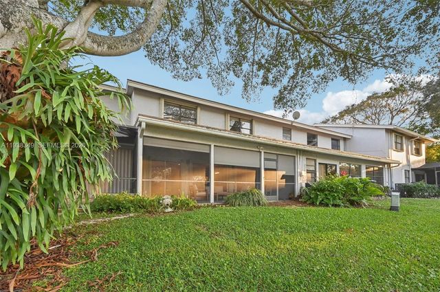 3373 Deer Creek Lake Shore Dr, Deerfield Beach, FL 33442