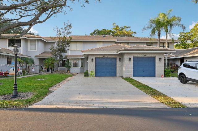 3373 Deer Creek Lake Shore Dr, Deerfield Beach, FL 33442