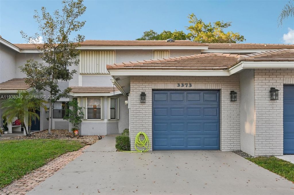 3373 Deer Creek Lake Shore Dr, Deerfield Beach, FL 33442