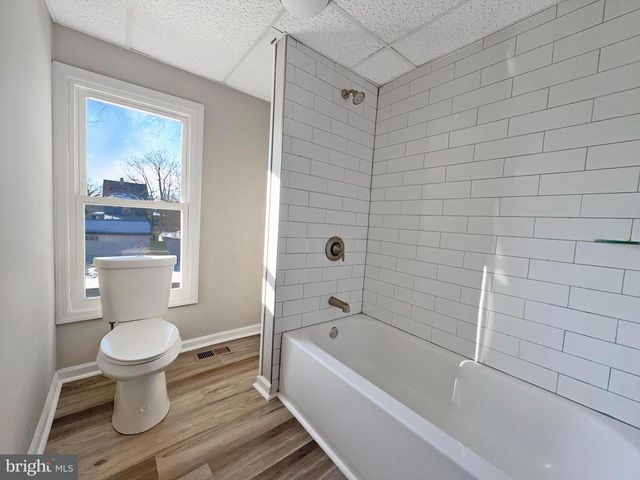 19 E MCNEAL ST, Millville, NJ 08332