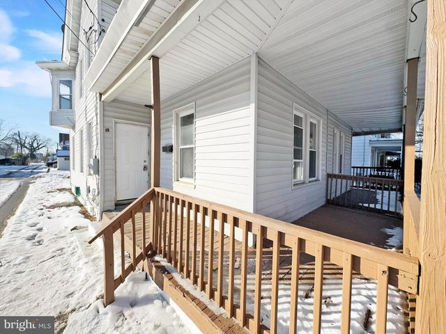 19 E MCNEAL ST, Millville, NJ 08332