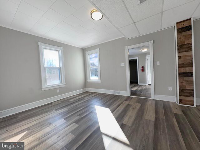 19 E MCNEAL ST, Millville, NJ 08332